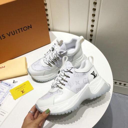 LOUIS VUITTON - SNEAKER